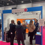 Whiteboard software for virtual classrooms and workshops